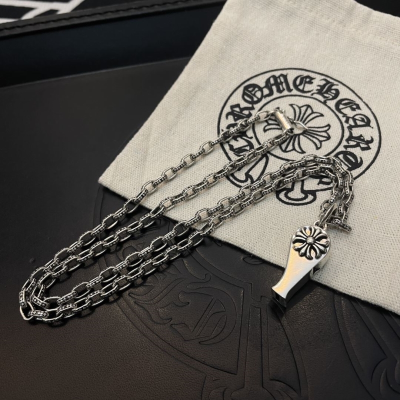 Ch*0me He**ts necklaces